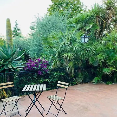 Bed & Breakfast Cali-formia