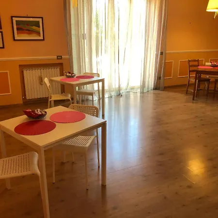 Cali-formia Bed & Breakfast Formia