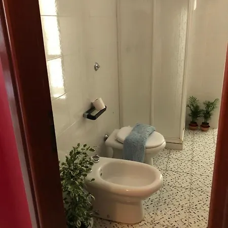 Cali-formia Nocleg ze śniadaniem Formia